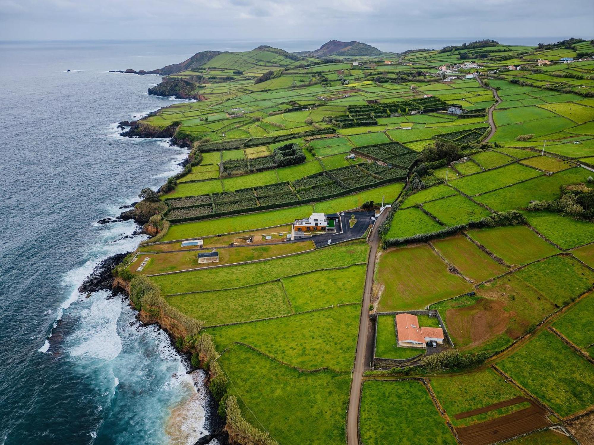 Xhale Azores Ангра-ду-Ероїшму Екстер'єр фото